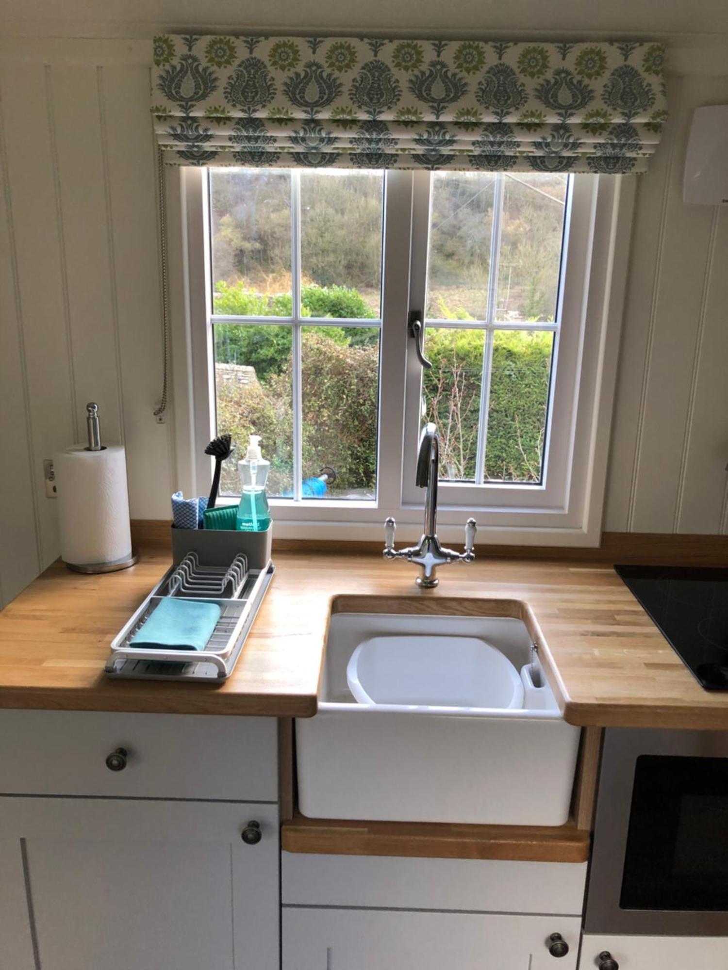 Green Valley, Cotswold Stay With Hamper 切尔滕纳姆 外观 照片